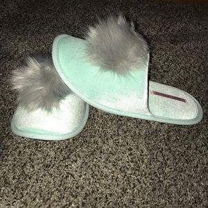 Victoria Secret Slippers!!